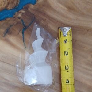 Selwnite White Spiral 4 Inches Tall